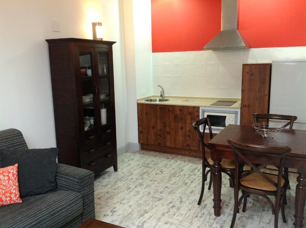 Apartamentos Rurales La Villa De Piedra Cartes Room photo