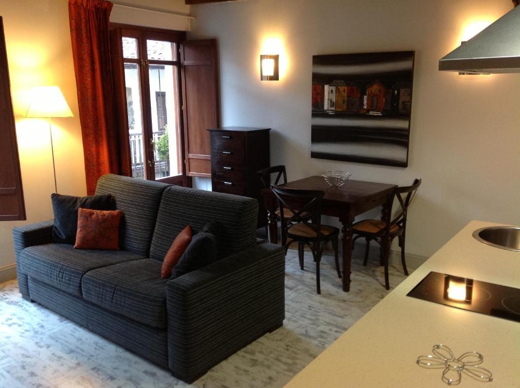 Apartamentos Rurales La Villa De Piedra Cartes Room photo