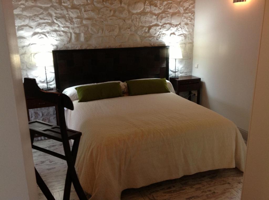 Apartamentos Rurales La Villa De Piedra Cartes Room photo