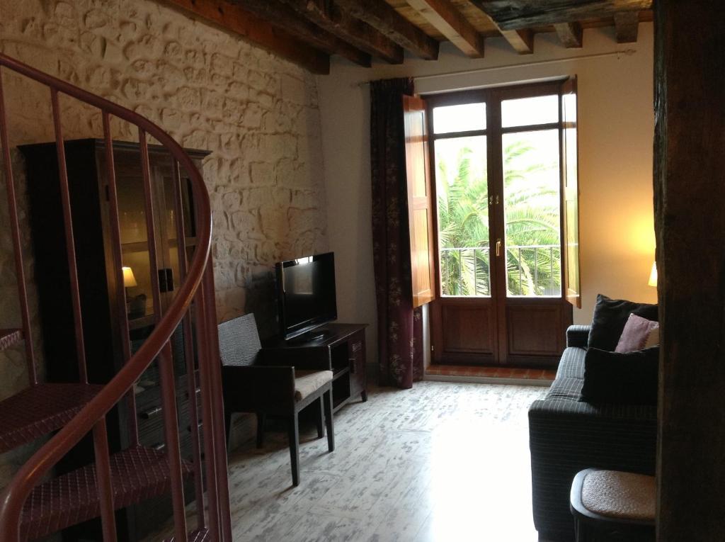Apartamentos Rurales La Villa De Piedra Cartes Room photo