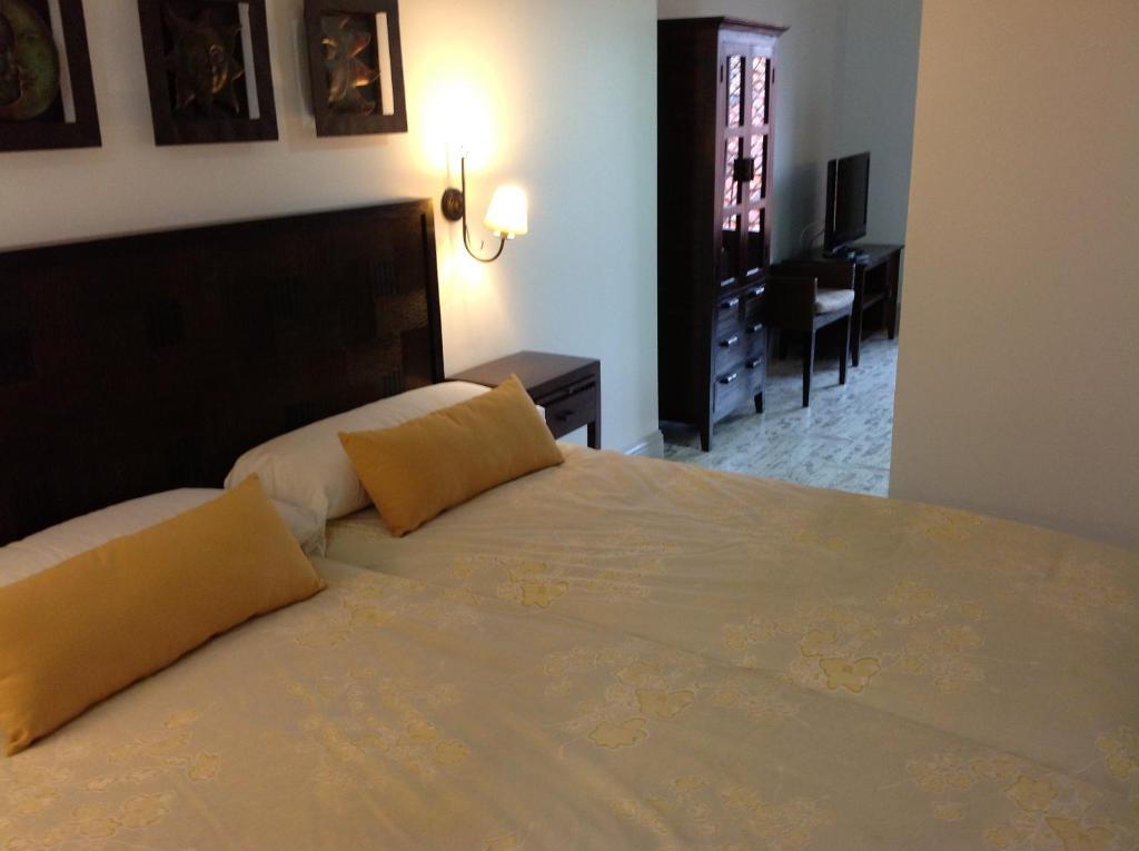 Apartamentos Rurales La Villa De Piedra Cartes Room photo