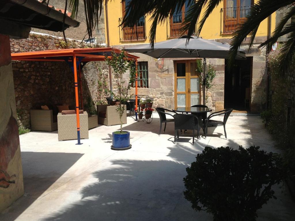 Apartamentos Rurales La Villa De Piedra Cartes Exterior photo